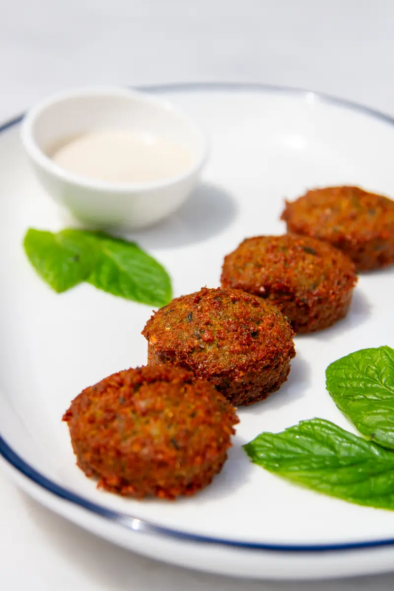 Kaşarlı Falafel Tabağı